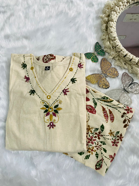 Cream Fleur