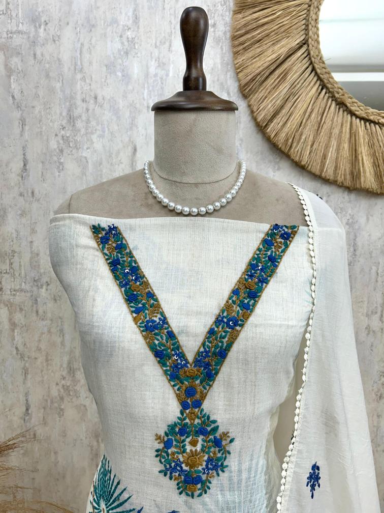 Elarin - Parrot Motif Jamdani Linen